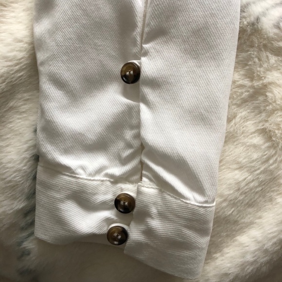 Zara button up blouse - Picture 3 of 4